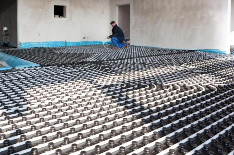 Le plancher chauffant à Ribeauvillé : confort et économie toute l'année